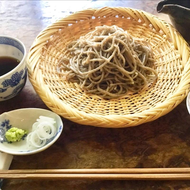 ざるそば(そば切り からに)