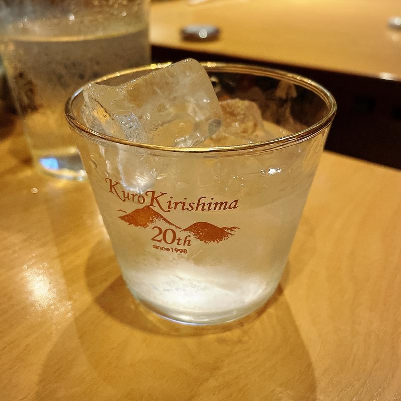 青鹿毛(てにゃわん)