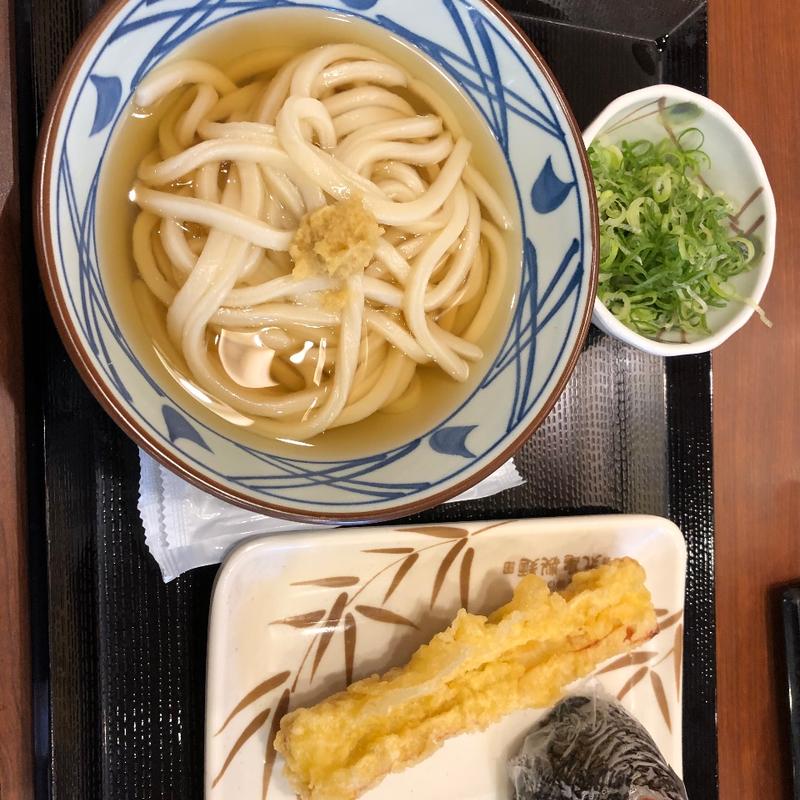 かけうどん　おにぎり　ちくわ天(丸亀製麺 足利店 )