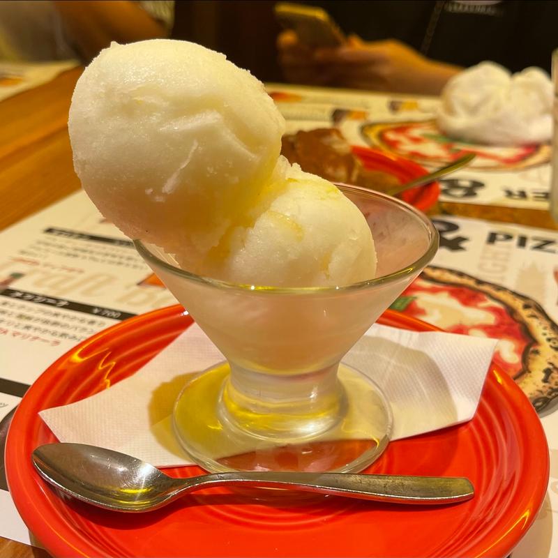 天然素材のこだわりジェラート瀬戸内レモン(ビッレリア&ピッツェリア ルーチェ （LUCE）)