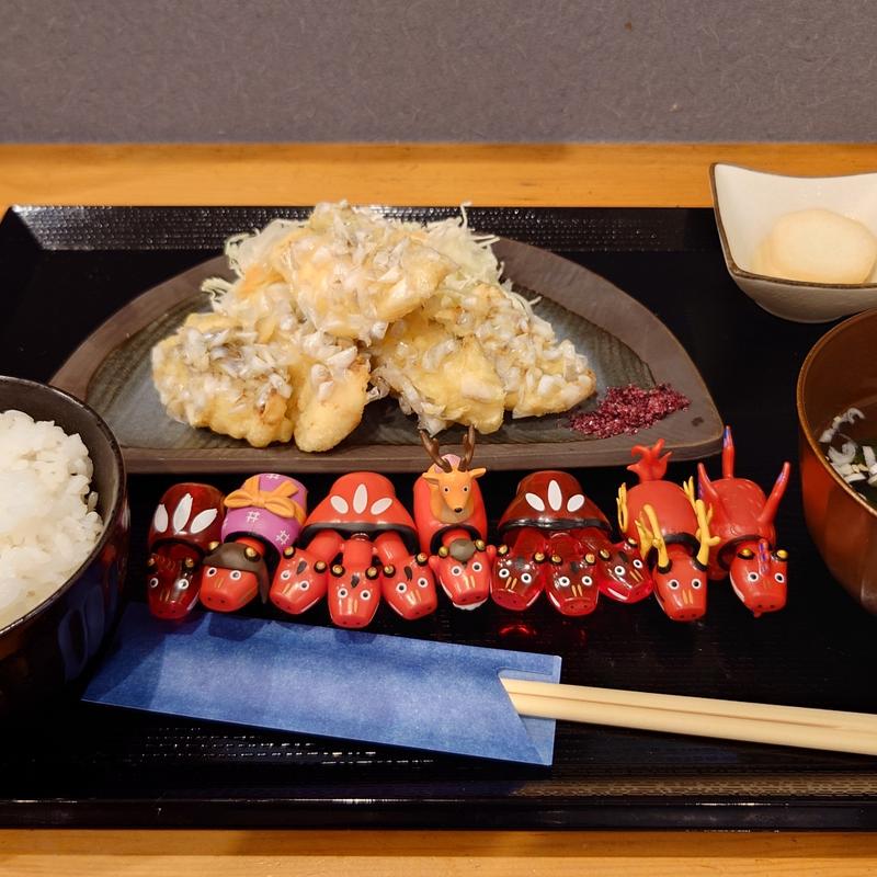 真鯛鱗揚げ定食(割烹食堂かいね)