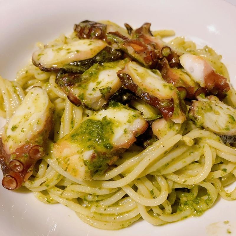 タコとジェノベーゼスパゲティ(salumeria ROBIN)