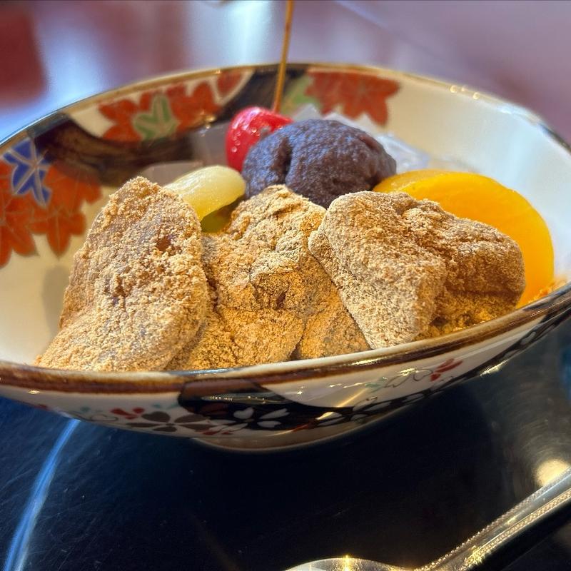 わらびもちあんみつ(麻布茶房 イオンタウン岡崎美合店)