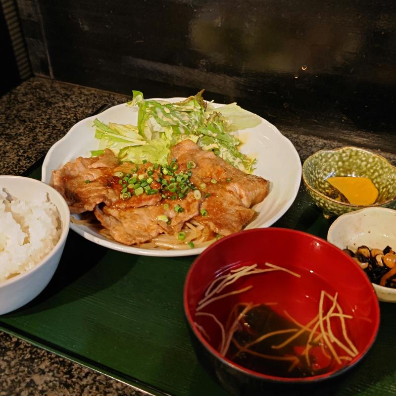 生姜焼き膳(横濱人 （はまじん）)