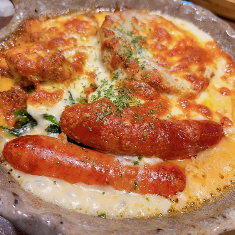 まるごとミート(ほうれん草トッピング)(ドリア＆グラタン なつめ)