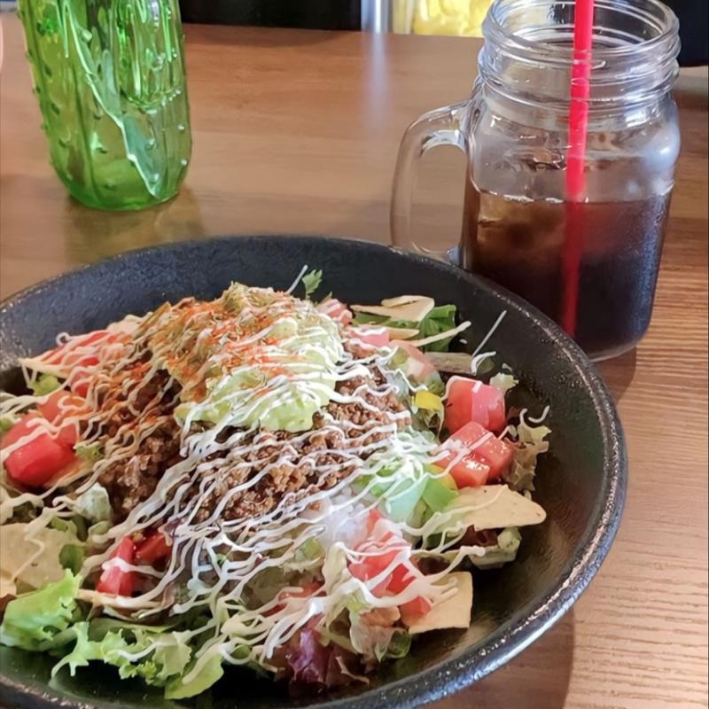 ワカモーレタコライス(ダックテール)