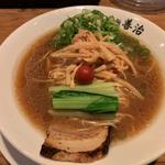 醤油らぁ麺(らぁ麺 善治 ｰZENJIｰ 赤羽店)