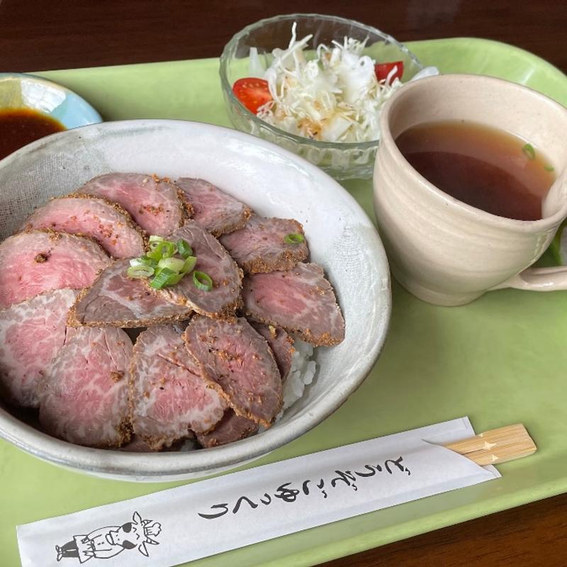ローストビーフ丼(ぎゅうや)