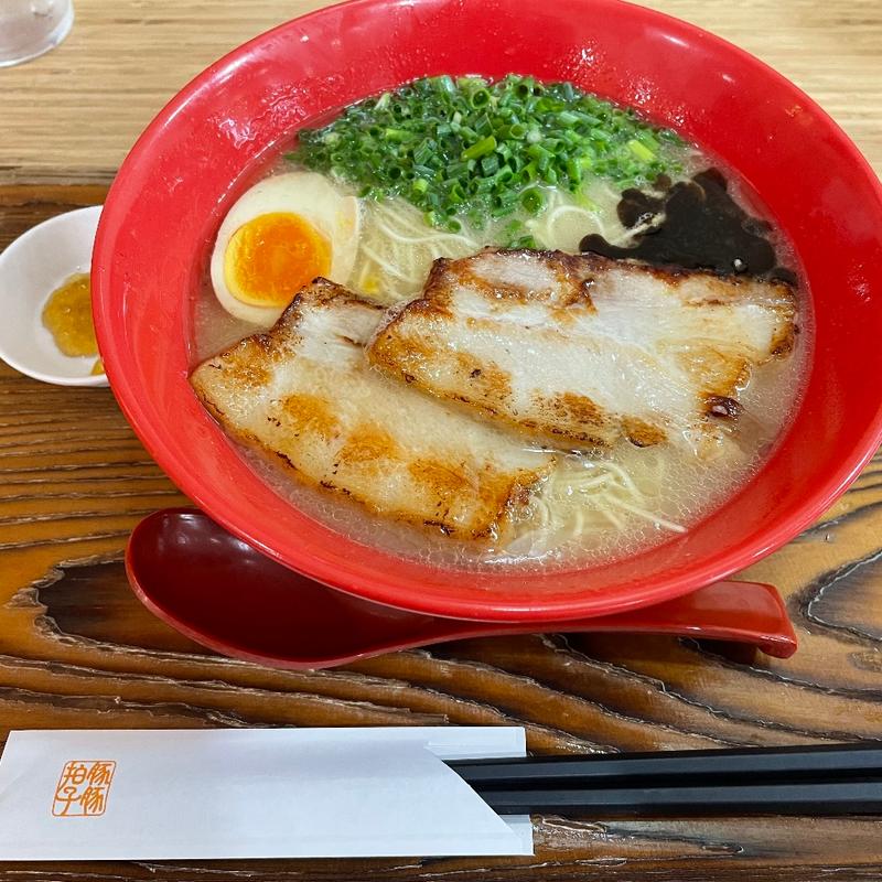 かさねとんこつ極味ラーメン(豚豚拍子 本店 )