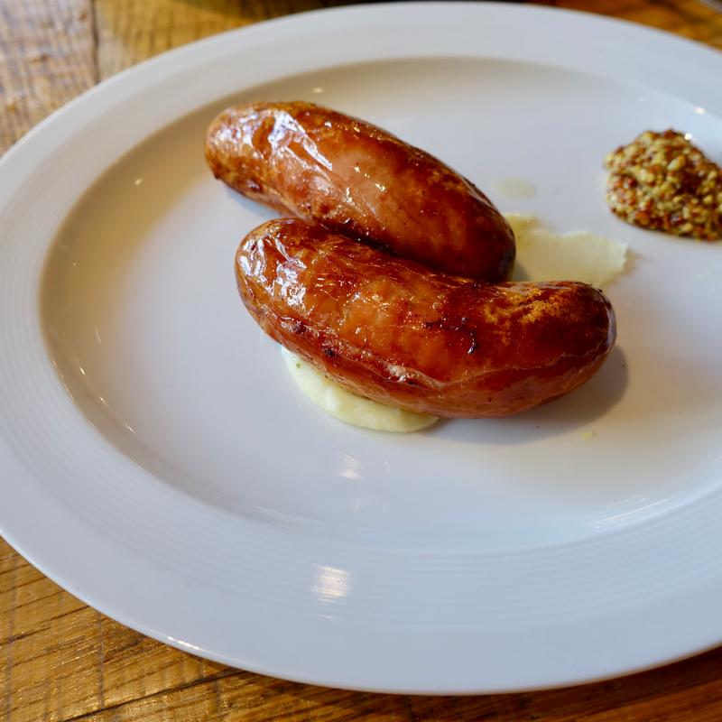 〈コース〉大振りソーセージグリル(ソライロキッチン)