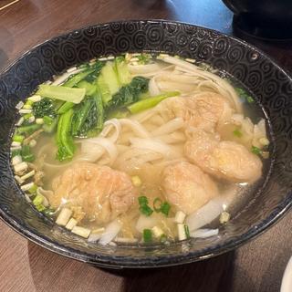 海老ワンタン麺(粤港美食 二号店)