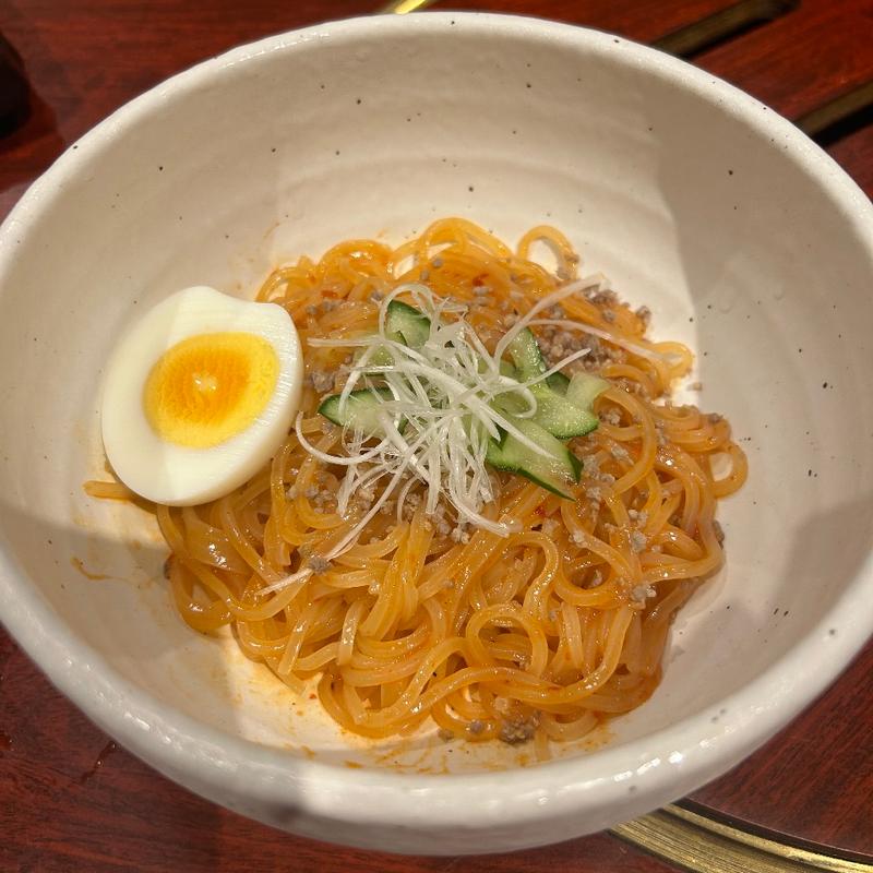 ビビン冷麺(にく家 牛地蔵 （ウシジゾウ）)