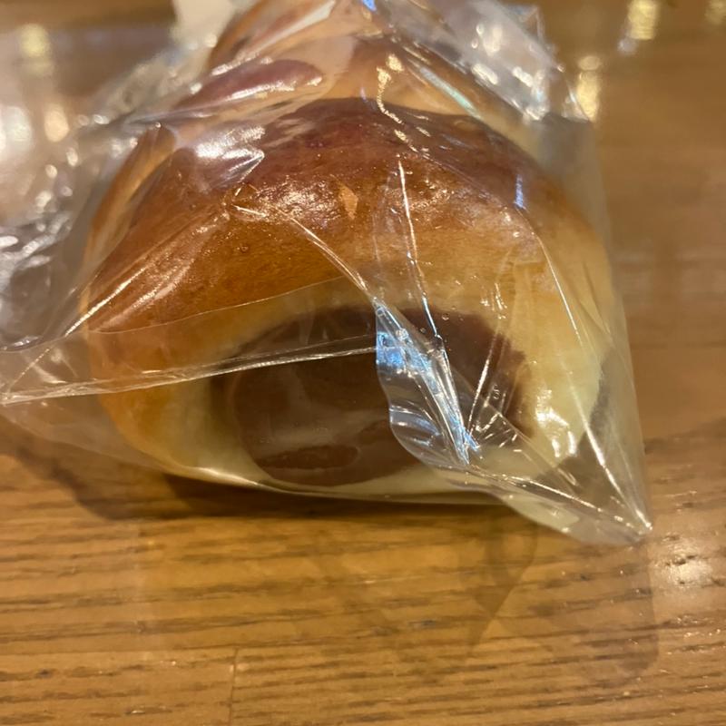 ショコラクリームコルネ(ザ・ベーカリー＆ペイストリー)