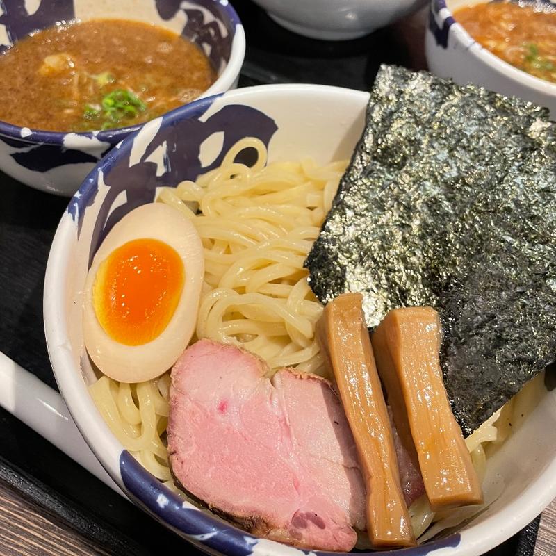 節骨濃厚たいぞうつけめん(節骨麺たいぞう池袋総本店)