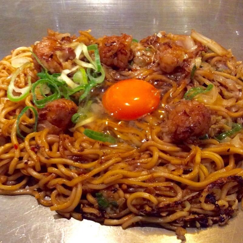 ホル玉そば焼(長田タンク筋)