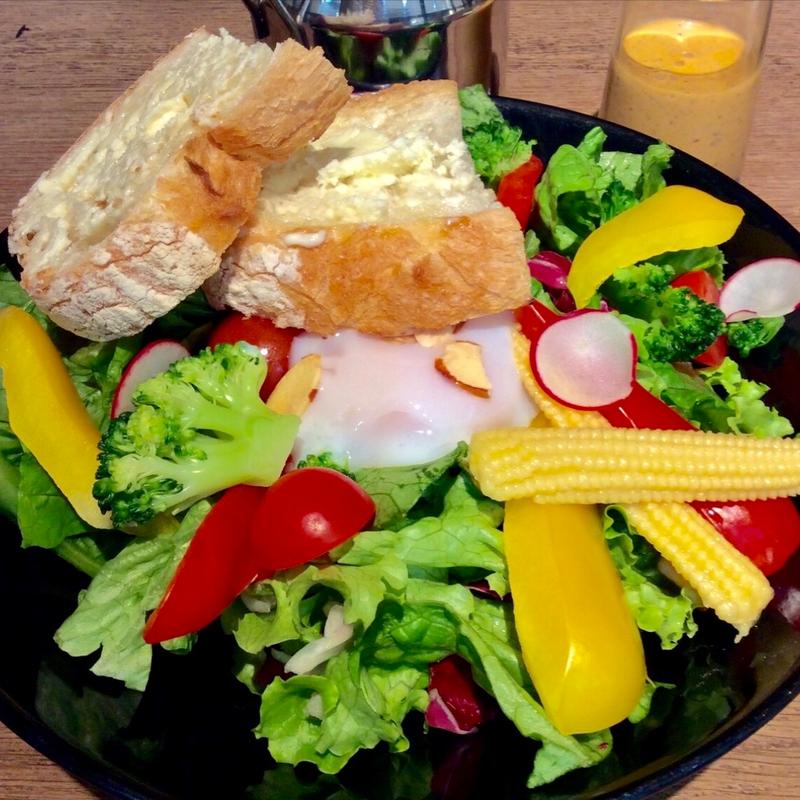 サラダモーニングのサラダ(Drip-X-Cafe JR新大阪駅店)
