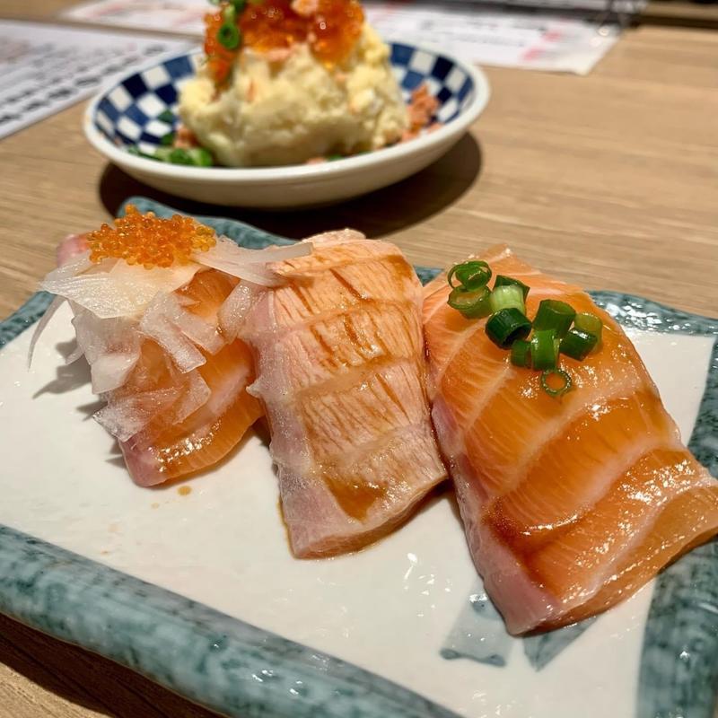 サーモン三昧(すし酒場 さしす)