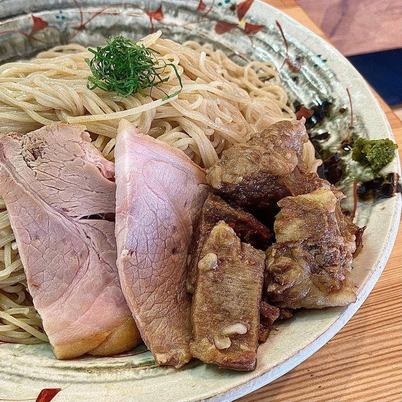 盛り 牛すじ(らーめん 彩哲 ～isato～)