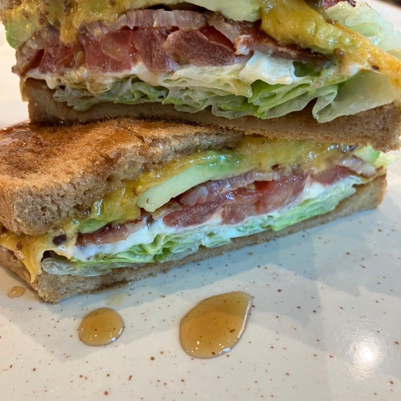 アボカドチーズBLT(J.S. BURGERS CAFE 大同生命札幌ビルmiredo店)