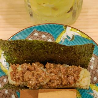 地魚そぼろ(貝・海苔巻き 野毛しらはら)