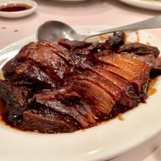 アヒルの醤油煮(鴻運 新店)