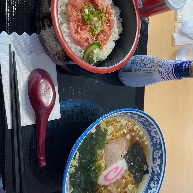 ラーメンとネギトロ丼セット(道の駅 季楽里あさひ)