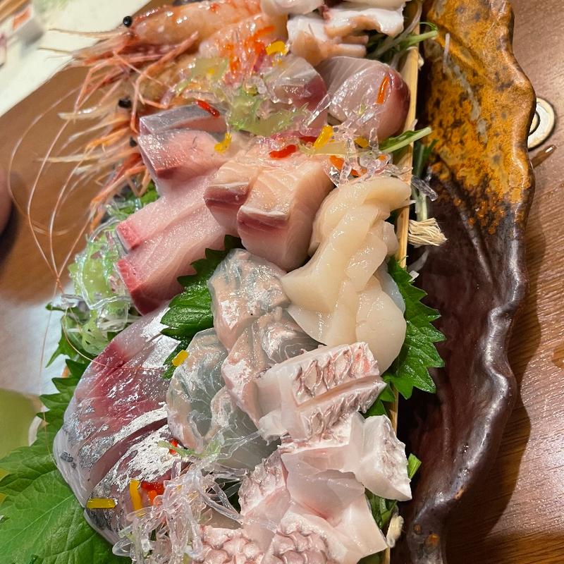 刺し身盛り合わせ(司 )