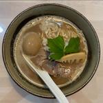 味玉入り豚骨魚介ラーメン(麺屋 乃まど)