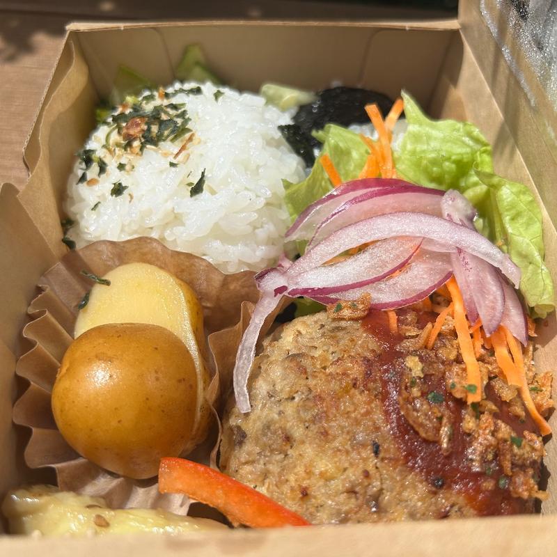 satono弁当(ハンバーグ)(季節のごはんカフェ satono)