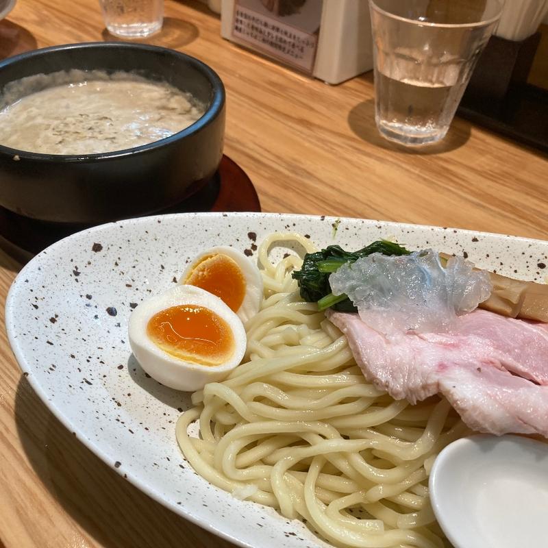 鯛白湯味玉つけ麺(麺屋 しゃちほこ)