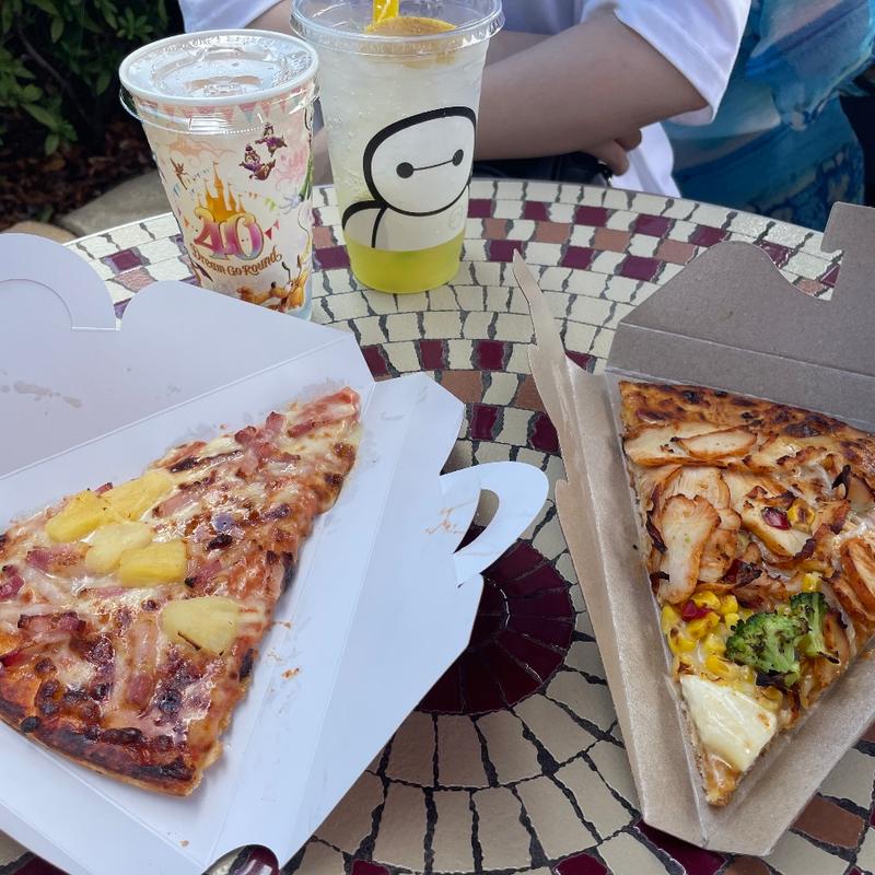 スペシャルセット・シーフードピザ・スパークリングゼリードリンク（ハニーレモン）(キャプテンフックス・ギャレー)