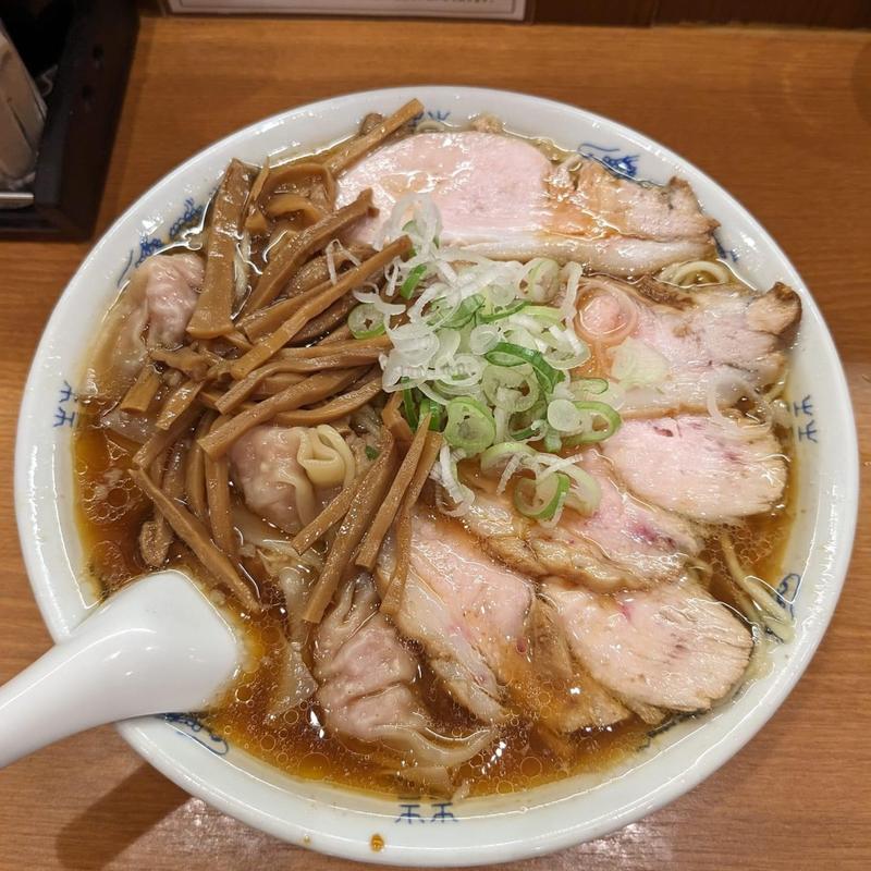 チャーシューワンタンメン(共楽)