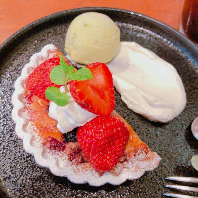 ベリーのタルト(MuuMuuDinerNU茶屋町プラス店)