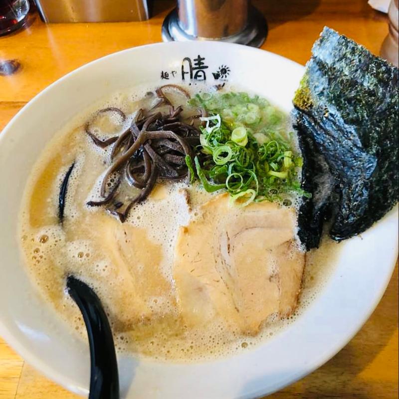 博多ラーメン(麺や 晴)