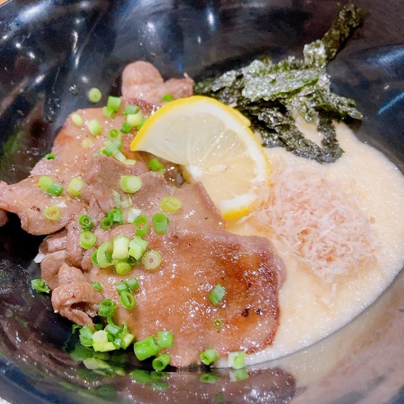 牛タンとろろ丼(仙臺たんや利久 イオンモール広島府中店)