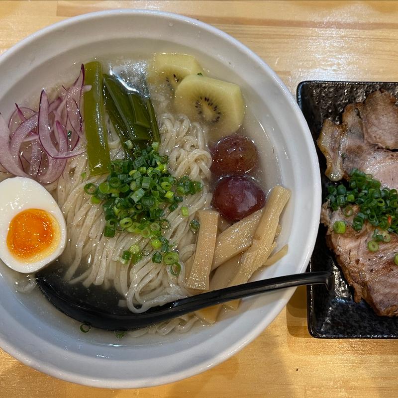 京サワラ煮干しの冷やしらーめん(至高の出汁と麺 たかや)