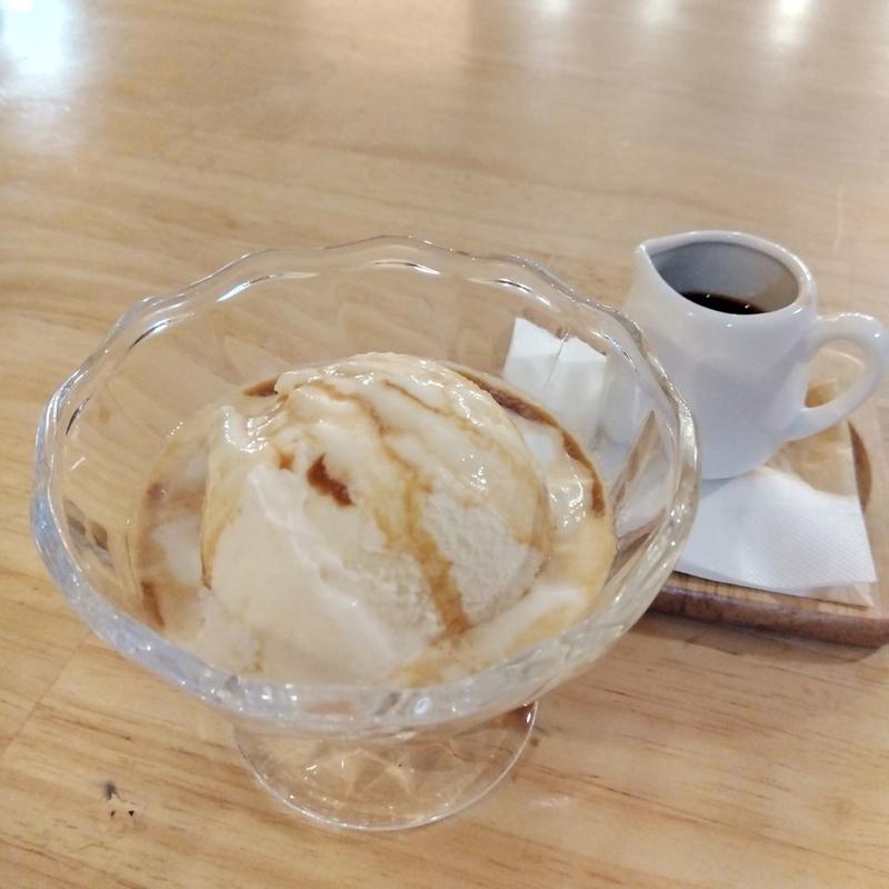 アッフォガート(図鑑カフェfumikura)