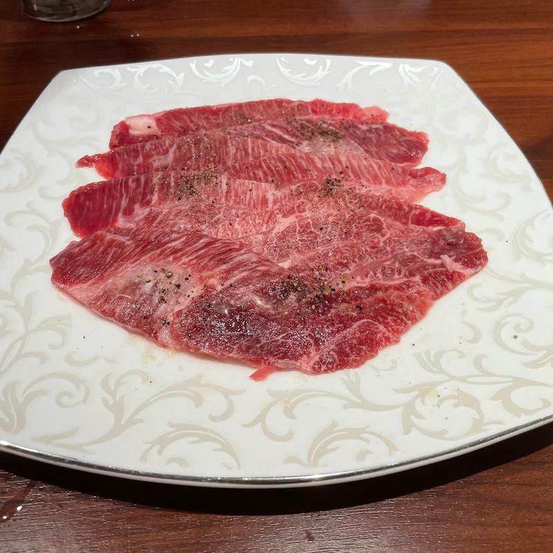 和牛ほほ肉の薄切り(龍華園 （リュウカエン）)