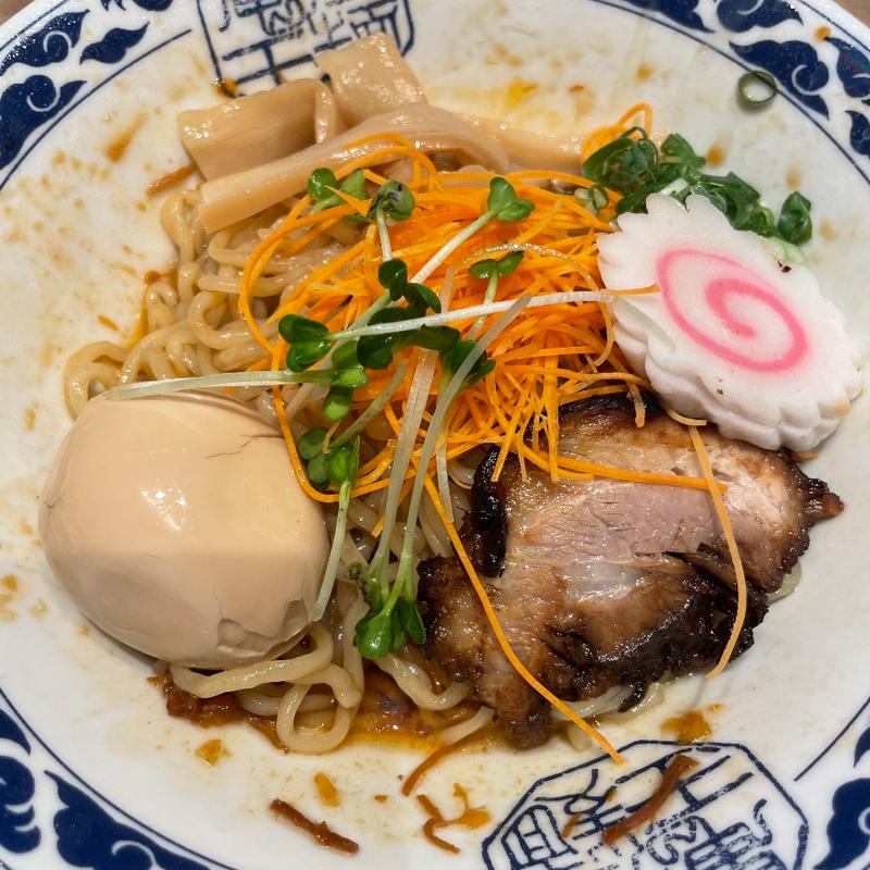 (九州らーめん 亀王 十三駅前店 （きおう）)