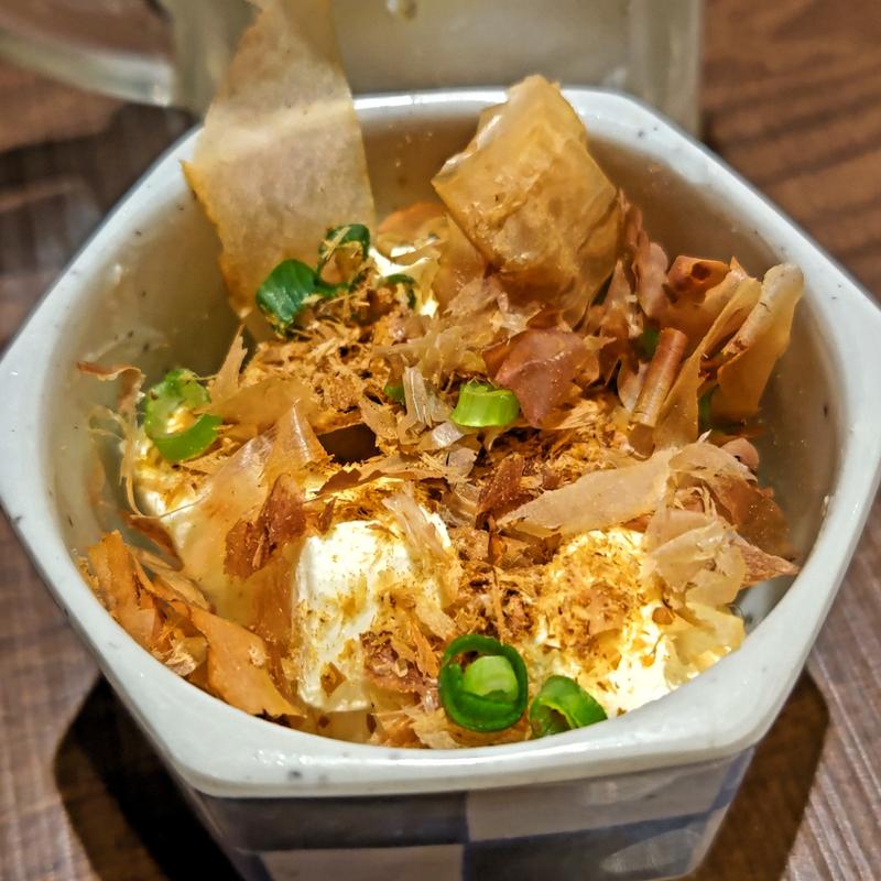 クリームチーズ奴(格安ビールと鉄鍋餃子 3・6・5酒場関内店)