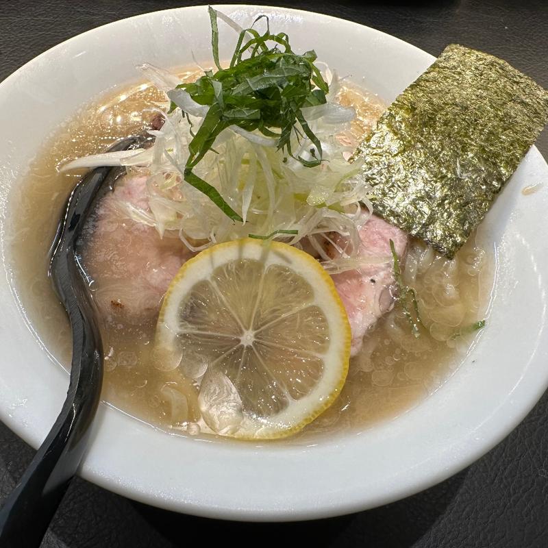 金目鯛とシジミの冷やしラーメン（塩）(百合の咲く場所)