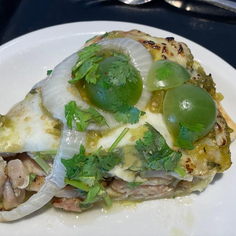 グリルチキンとアボカドのエンチェラーダ(DEAN & DELUCA たまプラーザ)