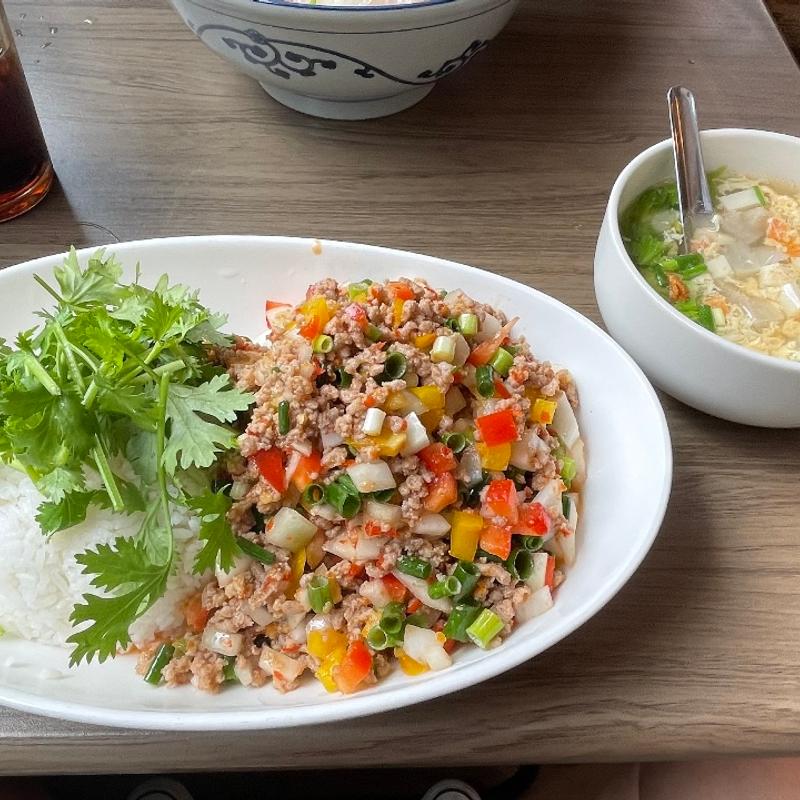 ガパオ(バーン・メイ)