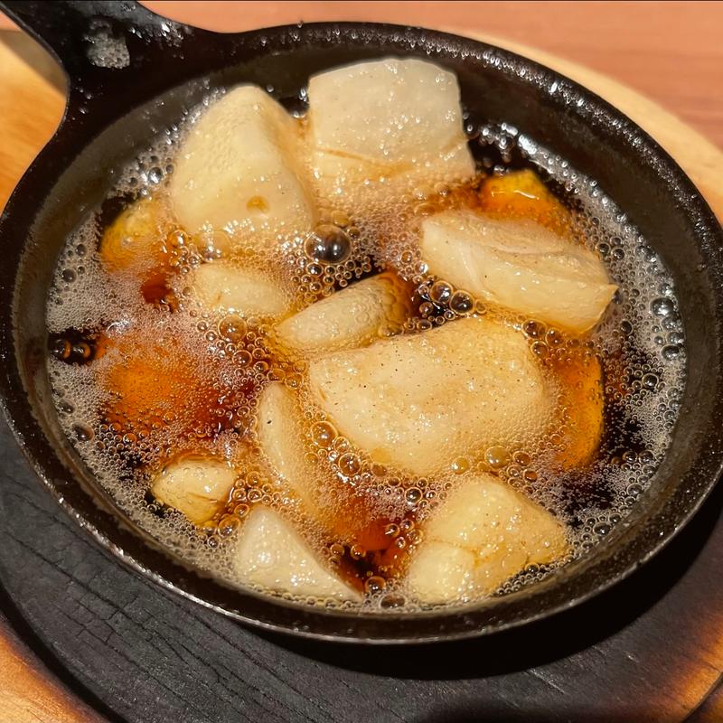 青森産にんにく焼き(Yakiniku 名もなき名店へ 一切入魂一枚売り焼肉)