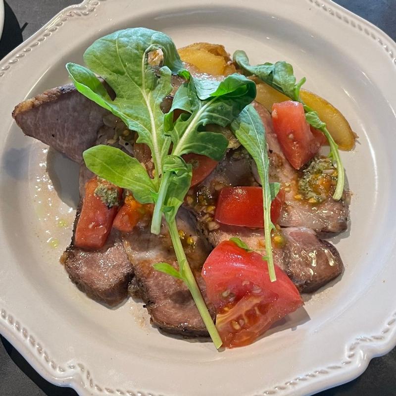 霧島ポークの低温調理(Trex Kawasaki River Cafe)