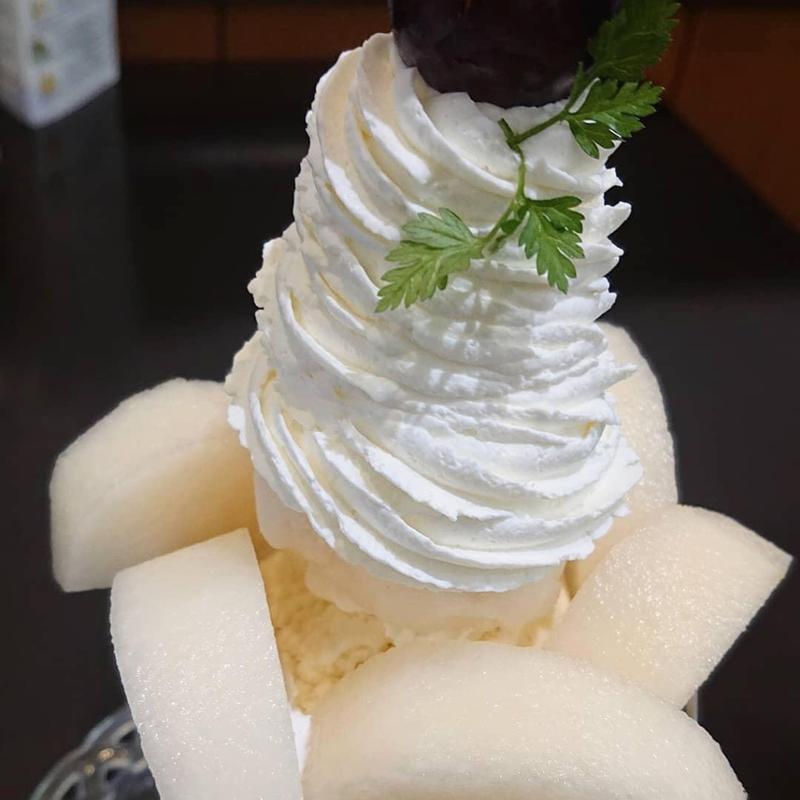 和梨のパフェ(フルーフ･デゥ･セゾン)