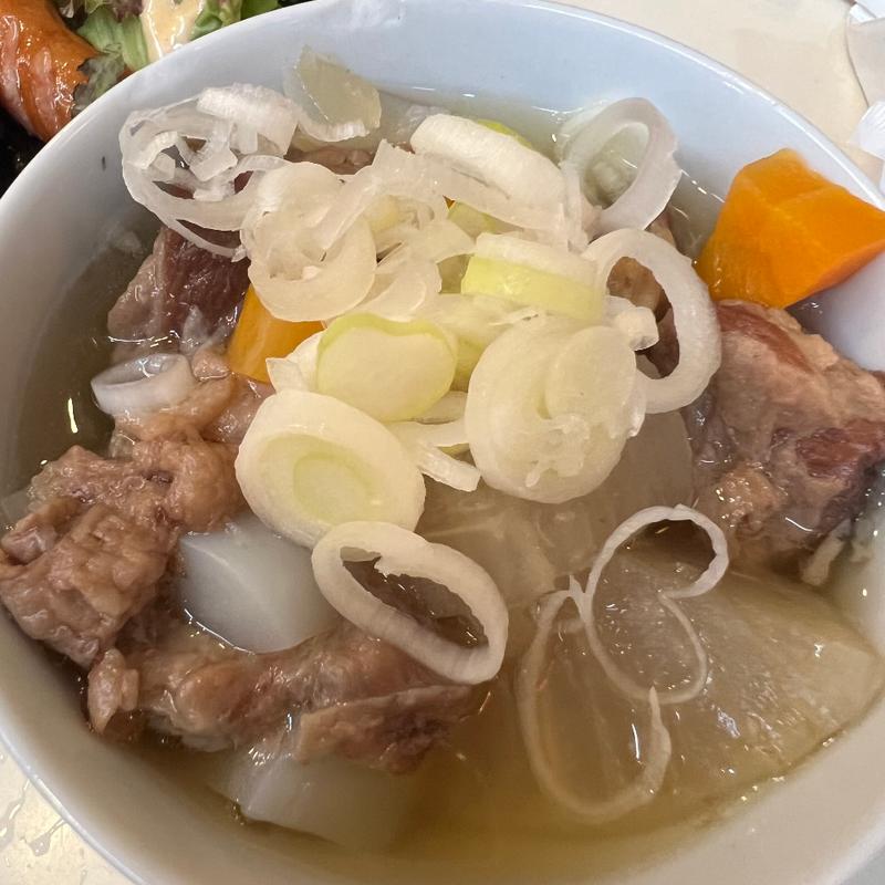 モツ炒め(浅草 ホッピー通り 居酒屋どん)