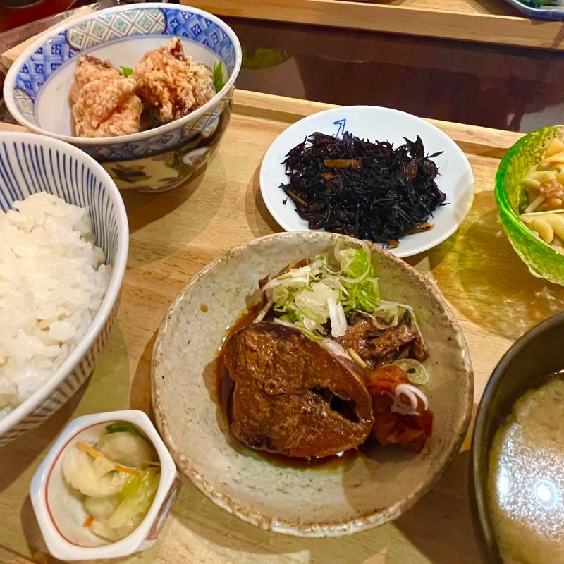 鯖の黒煮　からあげ定食(食堂新)