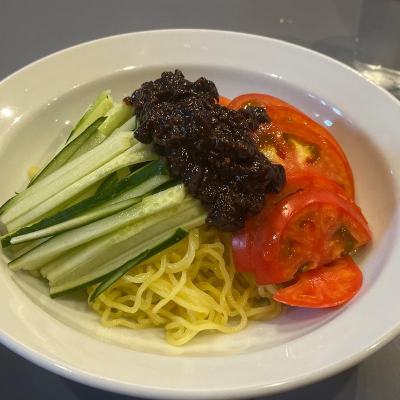 冷やしジャージャー麺(中国料理 天華)
