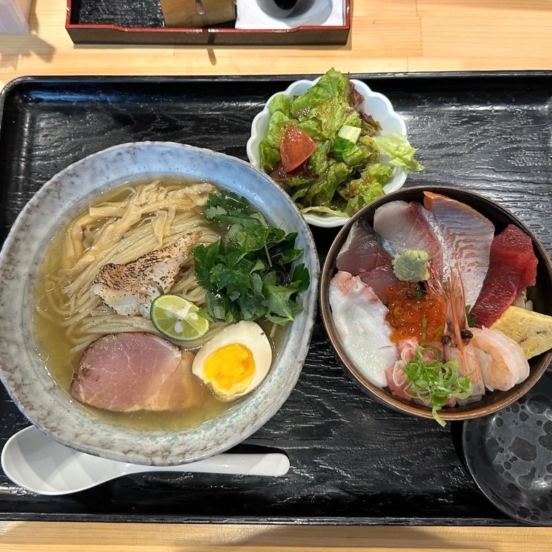 甘鯛冷ラーメン スペシャル(海鮮食堂 うを亀)